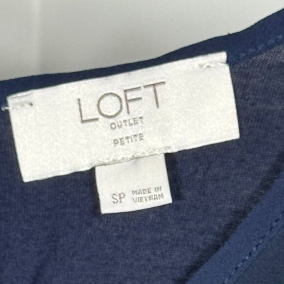 LOFT Floral Sleeveless Tank Top – Vibrant & Chic - Picture 4 of 5